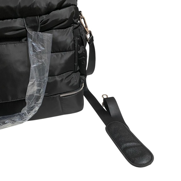 iPack Puffy Tote Bag OS Black Travel Daily Use Practical Easy To Clean Nylon NWT - Picture 11 of 13
